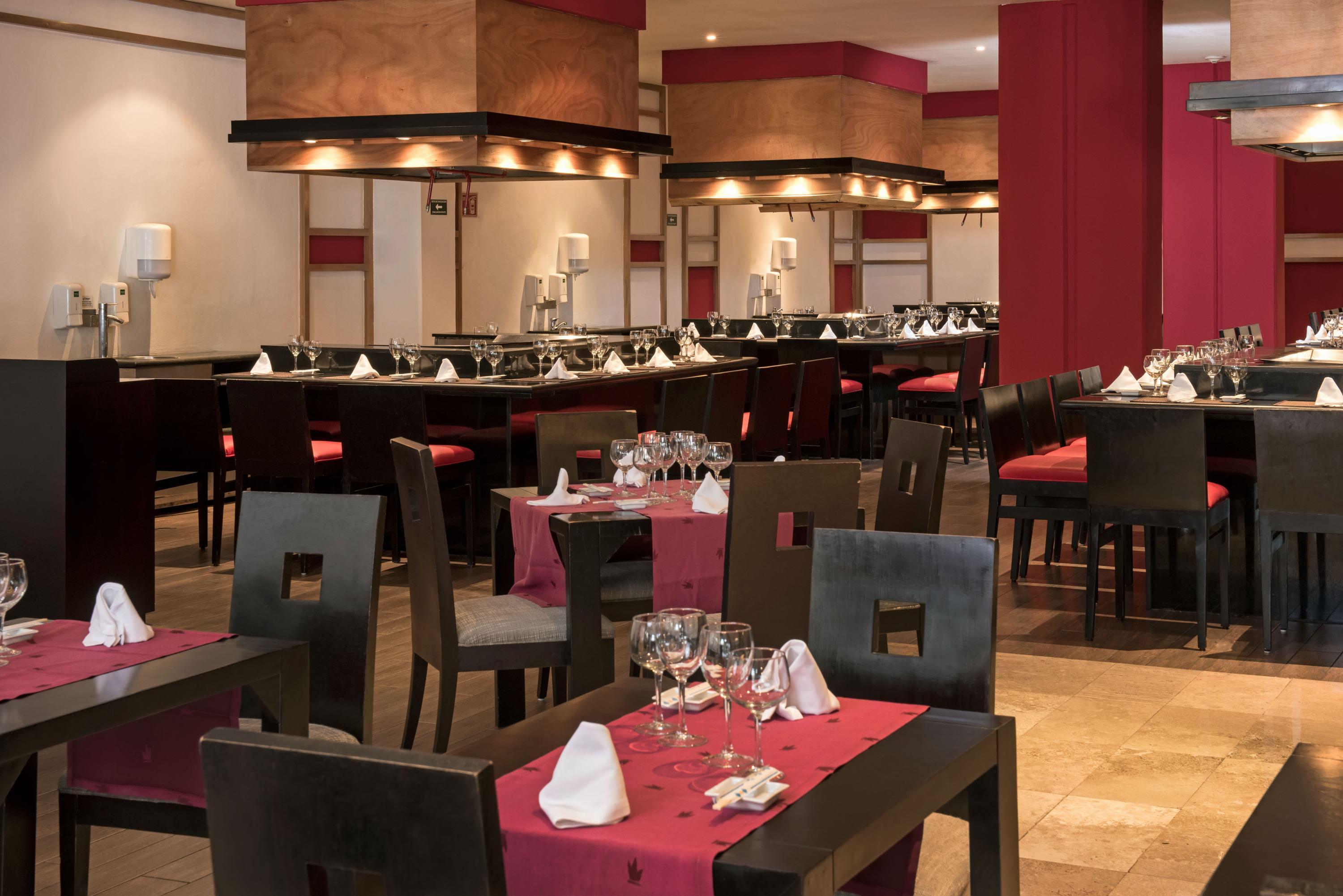Grand Riviera Princess - Все включено Плая-дель-Кармен Экстерьер фото Restaurant at the Hotel